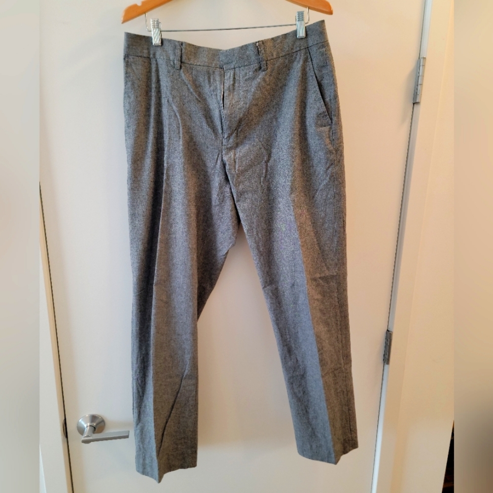 Banana Republic Chino